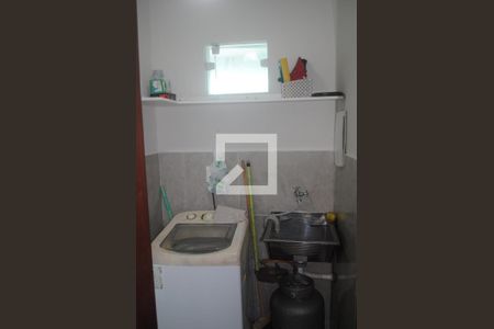 Apartamento para alugar com 90m², 2 quartos e 1 vagaÁrea de Serviço