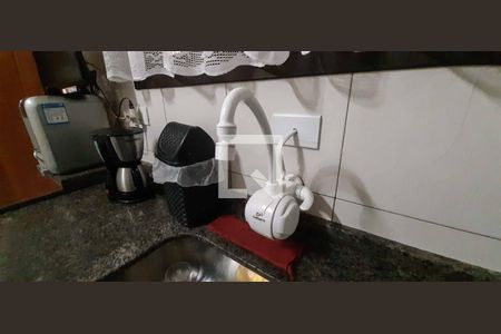 Casa à venda com 190m², 3 quartos e 4 vagas Casa à venda com 190m², 3 quartos e 4 vagasCozinha