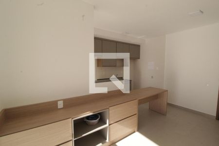 Sala de apartamento para alugar com 2 quartos, 72m² em Jaraguá, Uberlândia