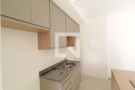 Cozinha de apartamento para alugar com 2 quartos, 72m² em Jaraguá, Uberlândia
