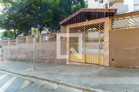 Apartamento à venda com 45m², 2 quartos e 1 vaga Apartamento à venda com 45m², 2 quartos e 1 vagaPlaca + Fachada