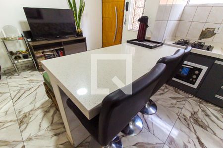 Apartamento à venda com 45m², 2 quartos e 1 vaga Apartamento à venda com 45m², 2 quartos e 1 vagaCozinha
