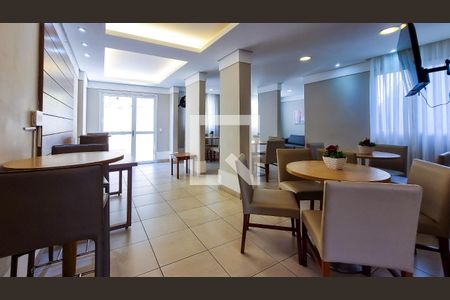 Apartamento à venda com 43m², 2 quartos e 1 vaga Apartamento à venda com 43m², 2 quartos e 1 vagaÁrea comum - Salão de festas