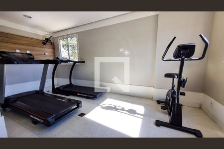 Apartamento à venda com 43m², 2 quartos e 1 vaga Apartamento à venda com 43m², 2 quartos e 1 vagaÁrea comum - Academia