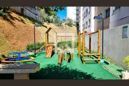 Apartamento à venda com 43m², 2 quartos e 1 vaga Apartamento à venda com 43m², 2 quartos e 1 vagaÁrea comum - Playground