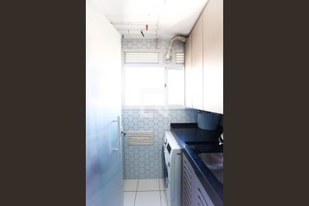 Apartamento à venda com 43m², 2 quartos e 1 vaga Apartamento à venda com 43m², 2 quartos e 1 vagaÁrea de Serviço