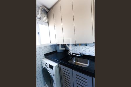 Apartamento à venda com 43m², 2 quartos e 1 vaga Apartamento à venda com 43m², 2 quartos e 1 vagaÁrea de Serviço