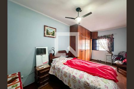 Quarto 2 de casa para alugar com 2 quartos, 80m² em Vila Carbone, São Paulo