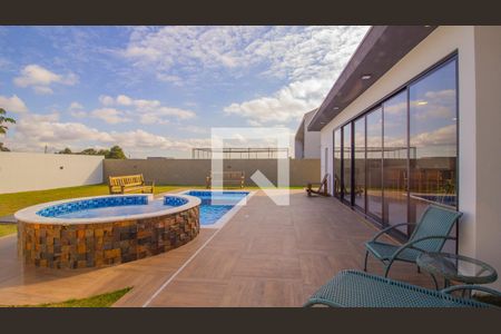 Casa de condomínio à venda com 1000m², 3 quartos e 4 vagasVista da Suíte 1