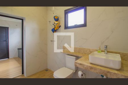 Casa de condomínio à venda com 1000m², 3 quartos e 4 vagasBanheiro