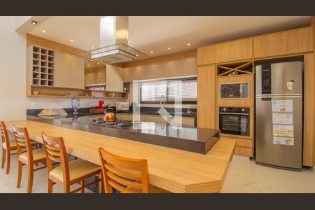 Casa de condomínio à venda com 1000m², 3 quartos e 4 vagasCozinha