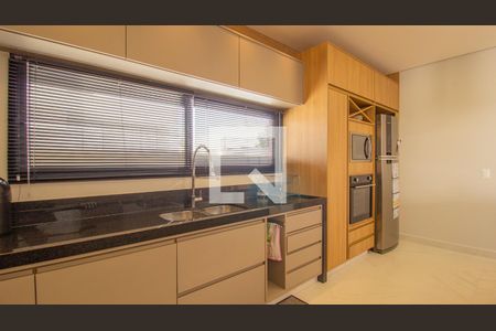 Casa de condomínio à venda com 1000m², 3 quartos e 4 vagasCozinha