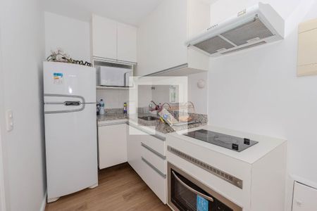 Sala/Cozinha de apartamento para alugar com 1 quarto, 27m² em Consolação, São Paulo