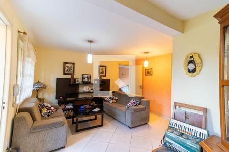 Sala de casa à venda com 3 quartos, 400m² em  Engenho do Mato, Niterói