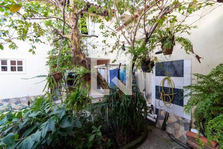 Casa à venda com 400m², 3 quartos e 2 vagasGoiabeira