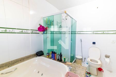 Casa à venda com 400m², 3 quartos e 2 vagasBanheiro Quarto 3