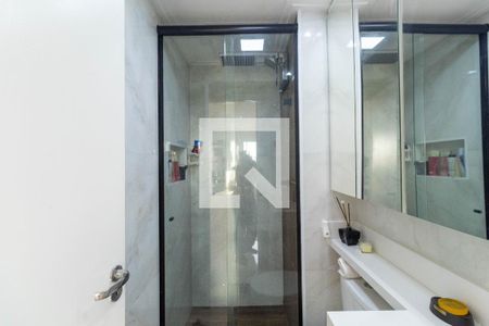 Apartamento à venda com 37m², 2 quartos e 1 vaga Apartamento à venda com 37m², 2 quartos e 1 vagaBanheiro