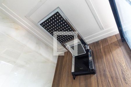 Apartamento à venda com 37m², 2 quartos e 1 vaga Apartamento à venda com 37m², 2 quartos e 1 vagaChuveiro
