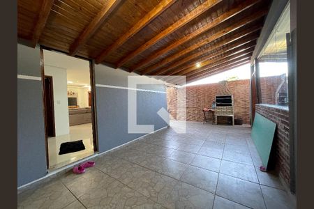 Casa para alugar com 400m², 5 quartos e 3 vagasQuintal