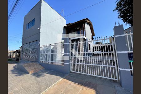 Casa para alugar com 400m², 5 quartos e 3 vagasFachada