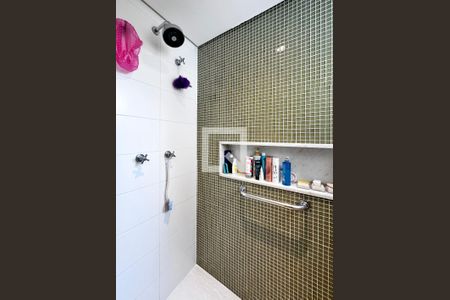 Apartamento à venda com 99m², 2 quartos e 2 vagasBanheiro Suíte 1