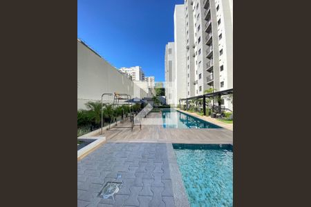 Apartamento para alugar com 45m², 2 quartos e sem vagaÁrea comum - Piscina