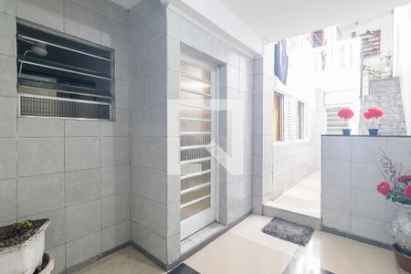 Área da Entrada de casa à venda com 3 quartos, 250m² em Jardim Utinga, Santo André