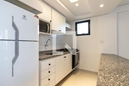 Cozinha de apartamento para alugar com 1 quarto, 51m² em Moema, São Paulo