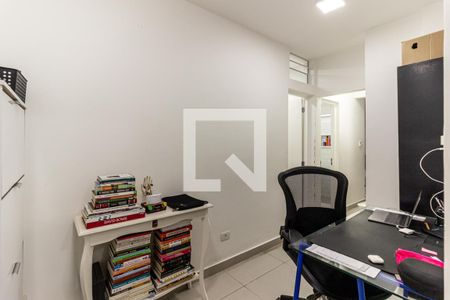 Apartamento à venda com 90m², 2 quartos e 1 vagaCorredor - Escritório