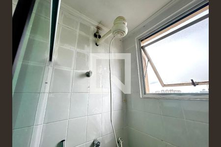 Banheiro de apartamento à venda com 2 quartos, 60m² em Picanço, Guarulhos