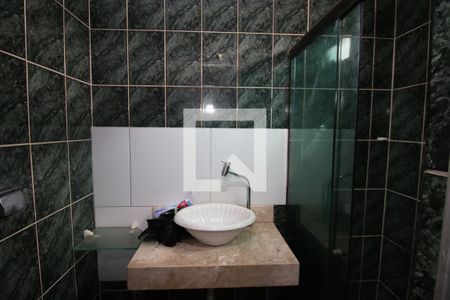 Casa à venda com 250m², 2 quartos e sem vagaBanheiro Social