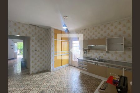 Casa à venda com 240m², 4 quartos e 3 vagasCozinha