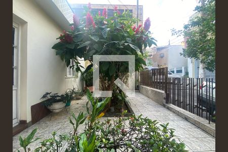 Casa à venda com 240m², 4 quartos e 3 vagasEntrada