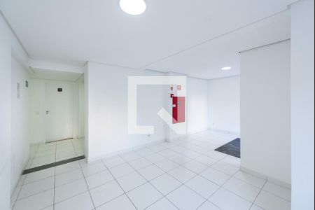 Apartamento para alugar com 52m², 2 quartos e 1 vaga Apartamento para alugar com 52m², 2 quartos e 1 vagaHall de entrada