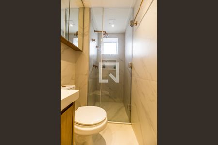 Apartamento à venda com 66m², 2 quartos e 1 vaga Apartamento à venda com 66m², 2 quartos e 1 vagaBanheiro da Suíte