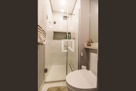 Apartamento à venda com 54m², 1 quarto e 2 vagasBanheiro da Suíte