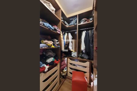 Apartamento à venda com 90m², 3 quartos e 2 vagasCloset