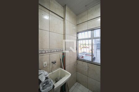Área de Serviço de apartamento para alugar com 2 quartos, 72m² em Jardim Alvorada, Nova Iguaçu