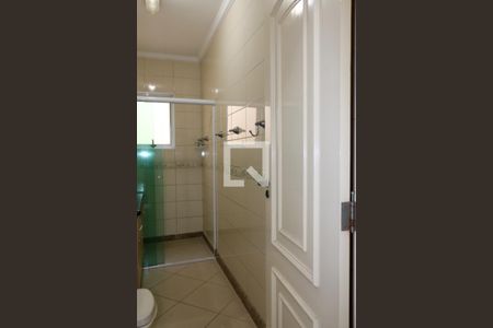 Casa à venda com 516m², 6 quartos e 10 vagas Casa à venda com 516m², 6 quartos e 10 vagasBanheiro Social