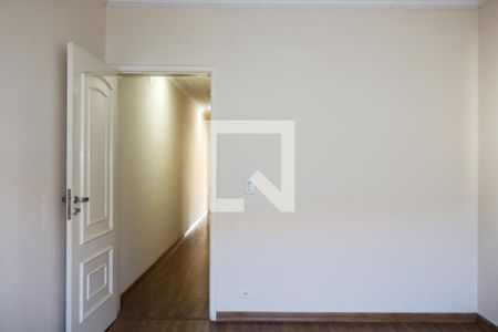 Casa à venda com 516m², 6 quartos e 10 vagas Casa à venda com 516m², 6 quartos e 10 vagasQuarto 2