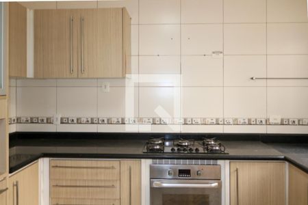 Casa à venda com 516m², 6 quartos e 10 vagas Casa à venda com 516m², 6 quartos e 10 vagasCozinha