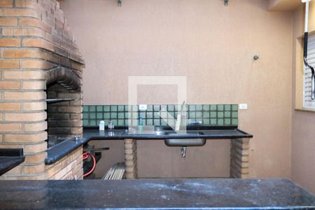 Casa à venda com 516m², 6 quartos e 10 vagas Casa à venda com 516m², 6 quartos e 10 vagasGaragem