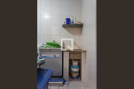 Casa à venda com 130m², 2 quartos e 2 vagas Casa à venda com 130m², 2 quartos e 2 vagasÁrea de Serviço