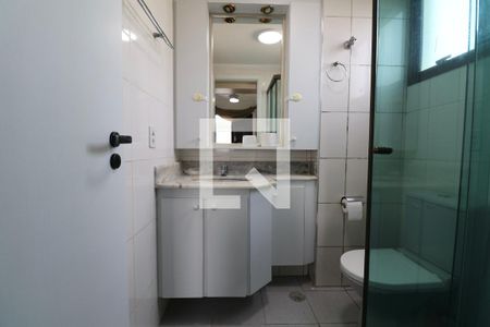 Apartamento para alugar com 132m², 2 quartos e 2 vagasBanheiro Suíte 