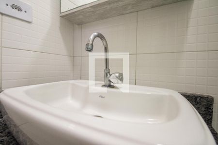 Apartamento à venda com 55m², 2 quartos e sem vagaBanheiro 