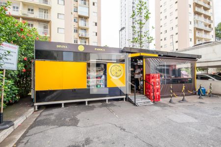 Apartamento para alugar com 54m², 2 quartos e 1 vaga Apartamento para alugar com 54m², 2 quartos e 1 vagaMercado