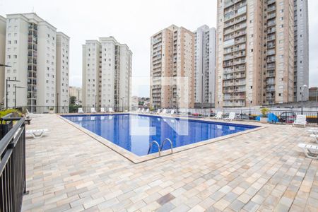 Apartamento para alugar com 54m², 2 quartos e 1 vaga Apartamento para alugar com 54m², 2 quartos e 1 vagaÁrea comum - Piscina