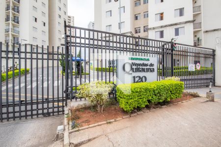 Apartamento para alugar com 54m², 2 quartos e 1 vaga Apartamento para alugar com 54m², 2 quartos e 1 vagaFachada