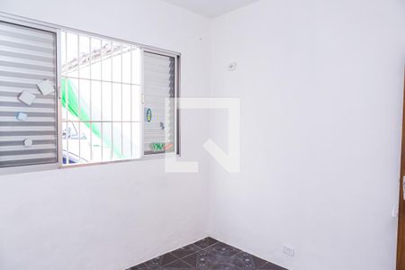 Quarto 1 de casa para alugar com 2 quartos, 60m² em Jardim Itapema, São Paulo