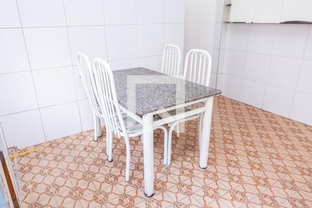 Casa para alugar com 60m², 2 quartos e sem vaga Casa para alugar com 60m², 2 quartos e sem vagaCozinha
